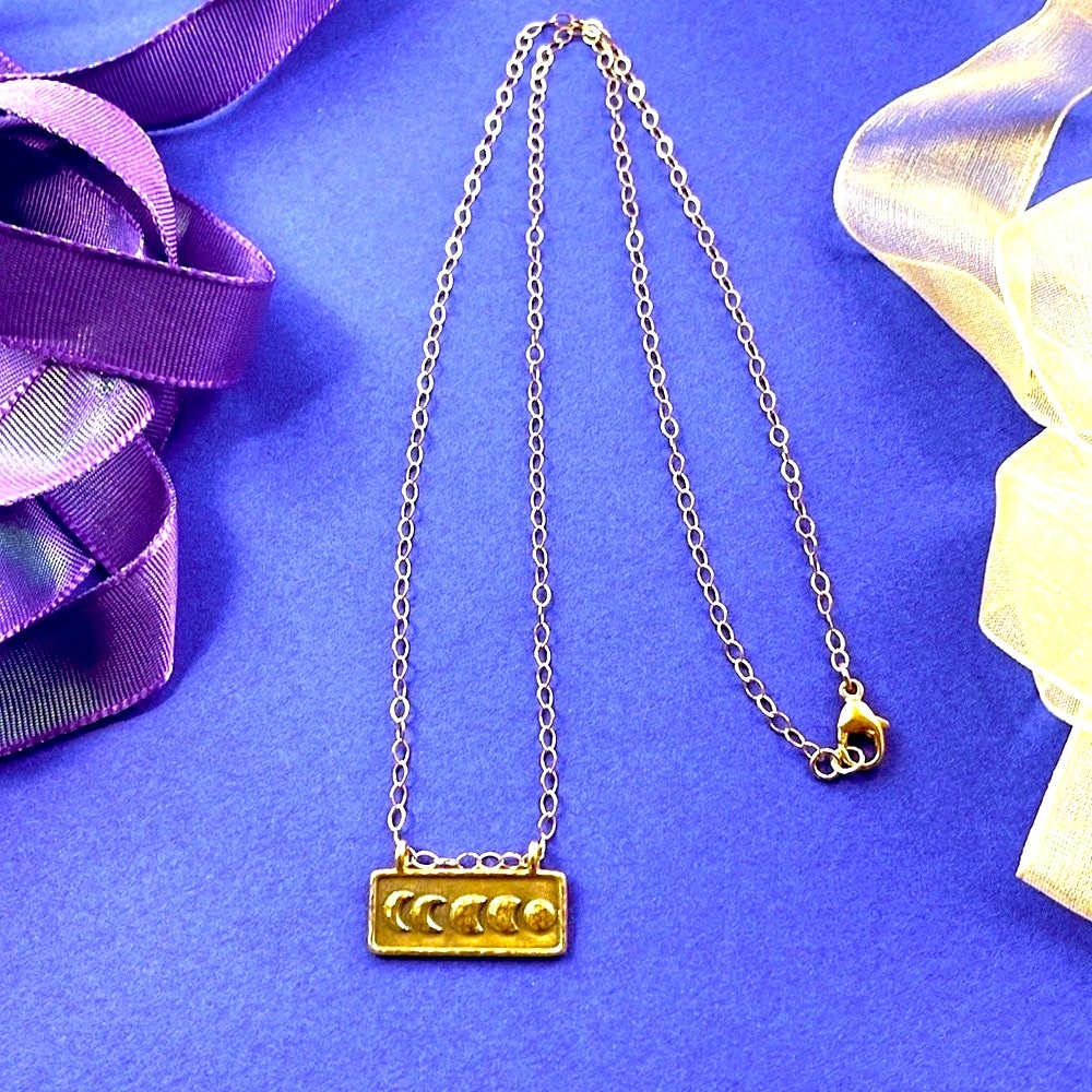 New! Sundance Lunar Phases Necklace Retail $125.